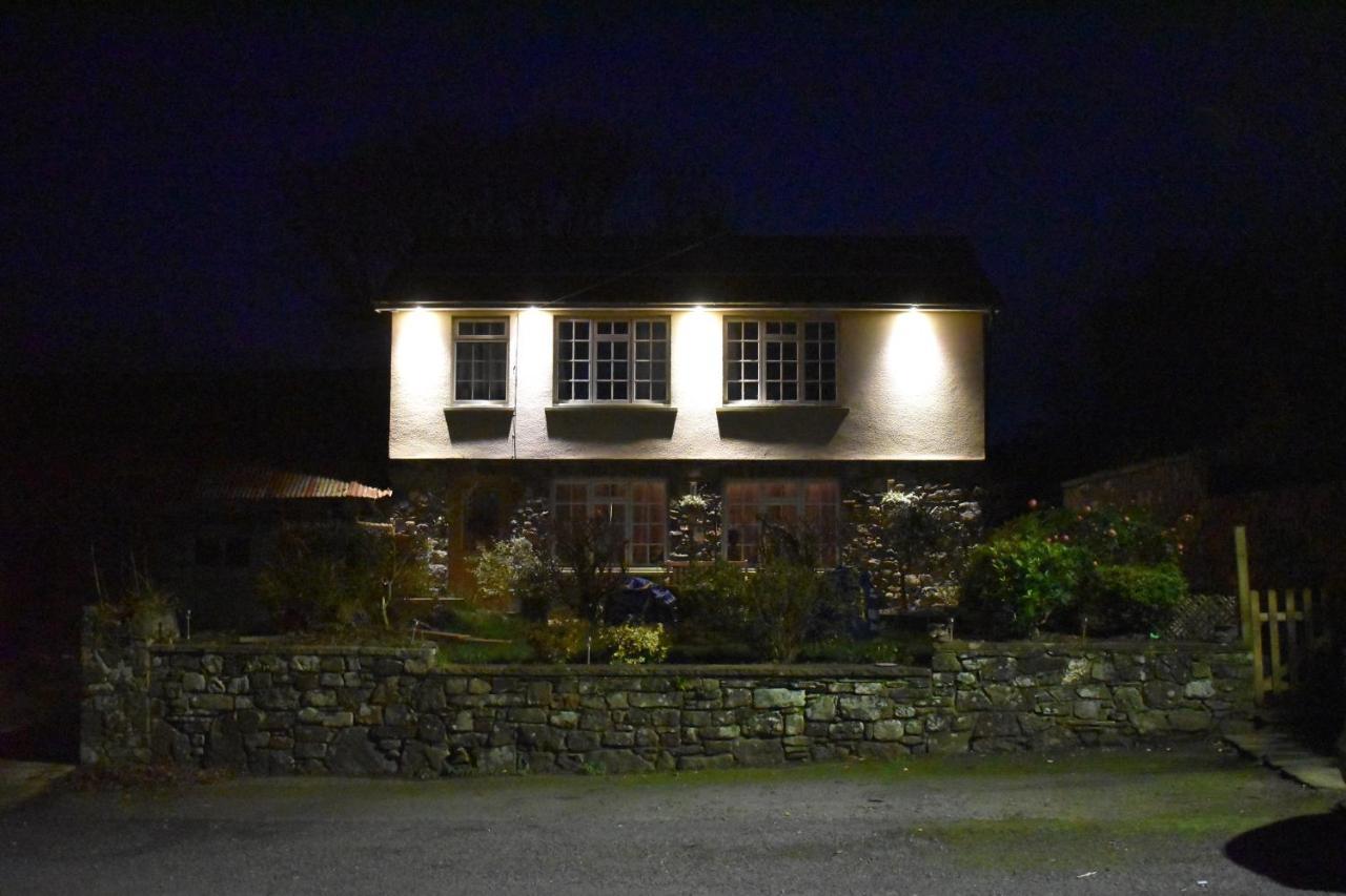 Villa Carreg Yr Onnen à Haverfordwest Extérieur photo